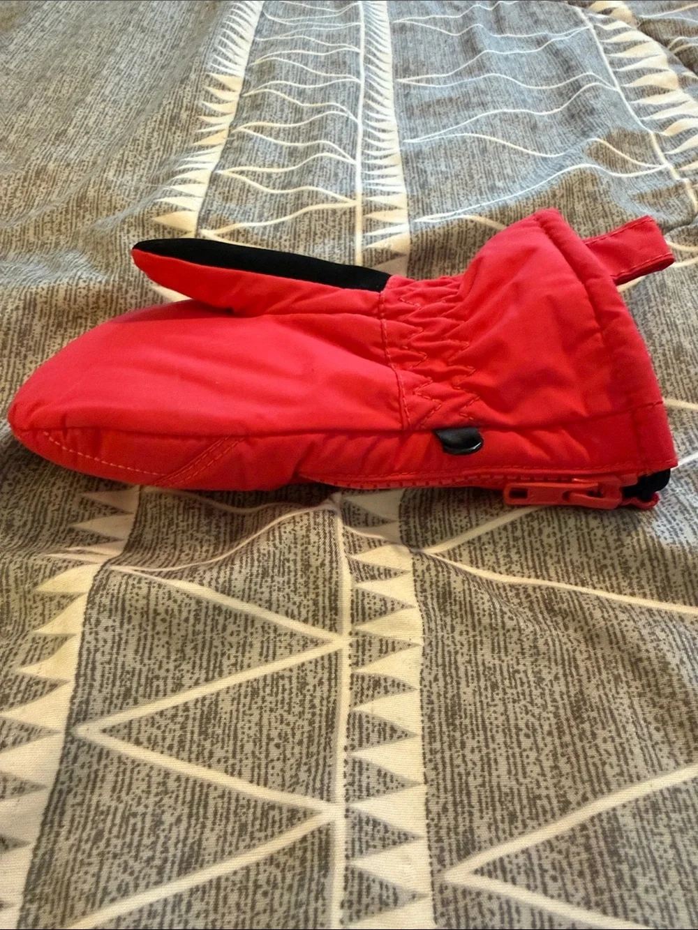 Columbia Kids Bright Pink Insulated Mittens